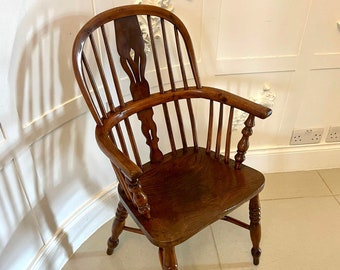 Antique George III Quality Yew Wood Windsor Armchair