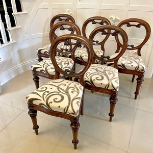 Outstanding Set of 6 Victorian Antique Mahogany Balloon Back Dining Chairs
