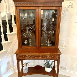 Fine Quality Antique Victorian Mahogany Inlaid Display Cabinet by Edwards & Roberts, London