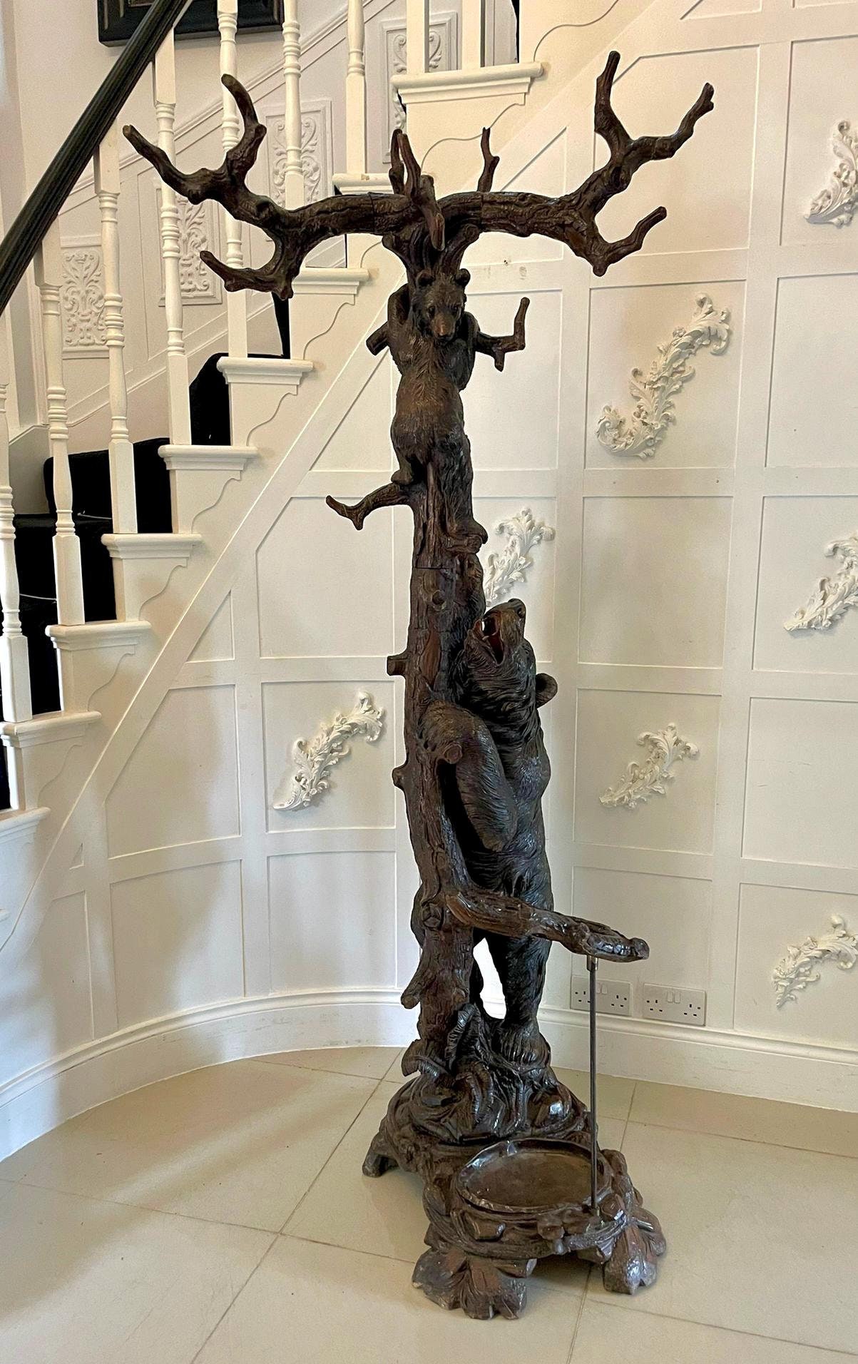 Magnificent Exhibition Quality Antique Black Forest Bear Oak Tree