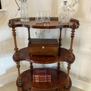 Outstanding Quality Antique Victorian Burr Walnut Serpentine Shaped Whatnot