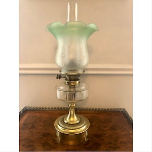 Antique 19th Century Brass Oil Lamp