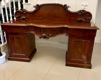 Credenza vittoriana antica in mogano di magnifica qualità