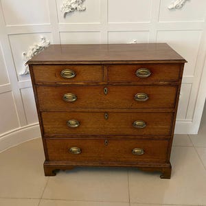 Antique George III Quality Oak Chest of Drawers