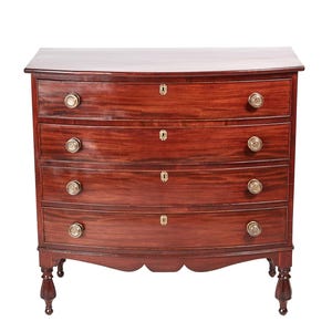Feine Amerikanische Antike Mahagoni Bowfront Kommode