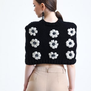 Suéter de poncho de bordado de punto a mano de lana, suéter de tops, encogimiento de hombros de mujer de punto, suéter de capas de bordado de ganchillo floral imagen 8