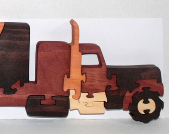 Transport truck puzzle pattern