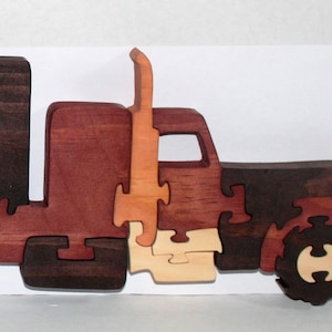 Transport truck puzzle pattern
