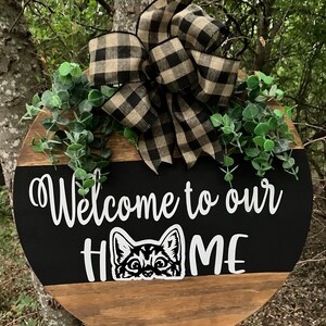 Front Door Cat Sign | Welcome Cat Sign | Front Door Cat Hanger | Porch Sign | Housewarming Gift | Pet Door Hanger | Cat wreath