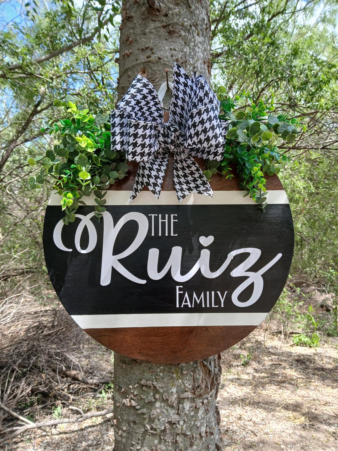 Personalized Family Name Sign: Round Wood Welcome Door Hanger, Last ...