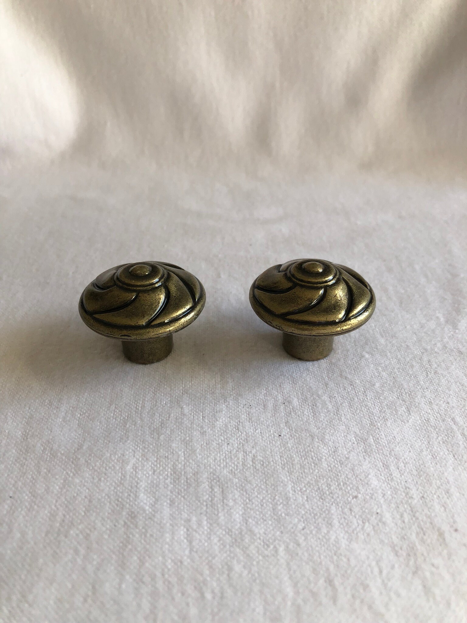 Vintage Hardware Ajax Knobs Backplates Amerock Knobs