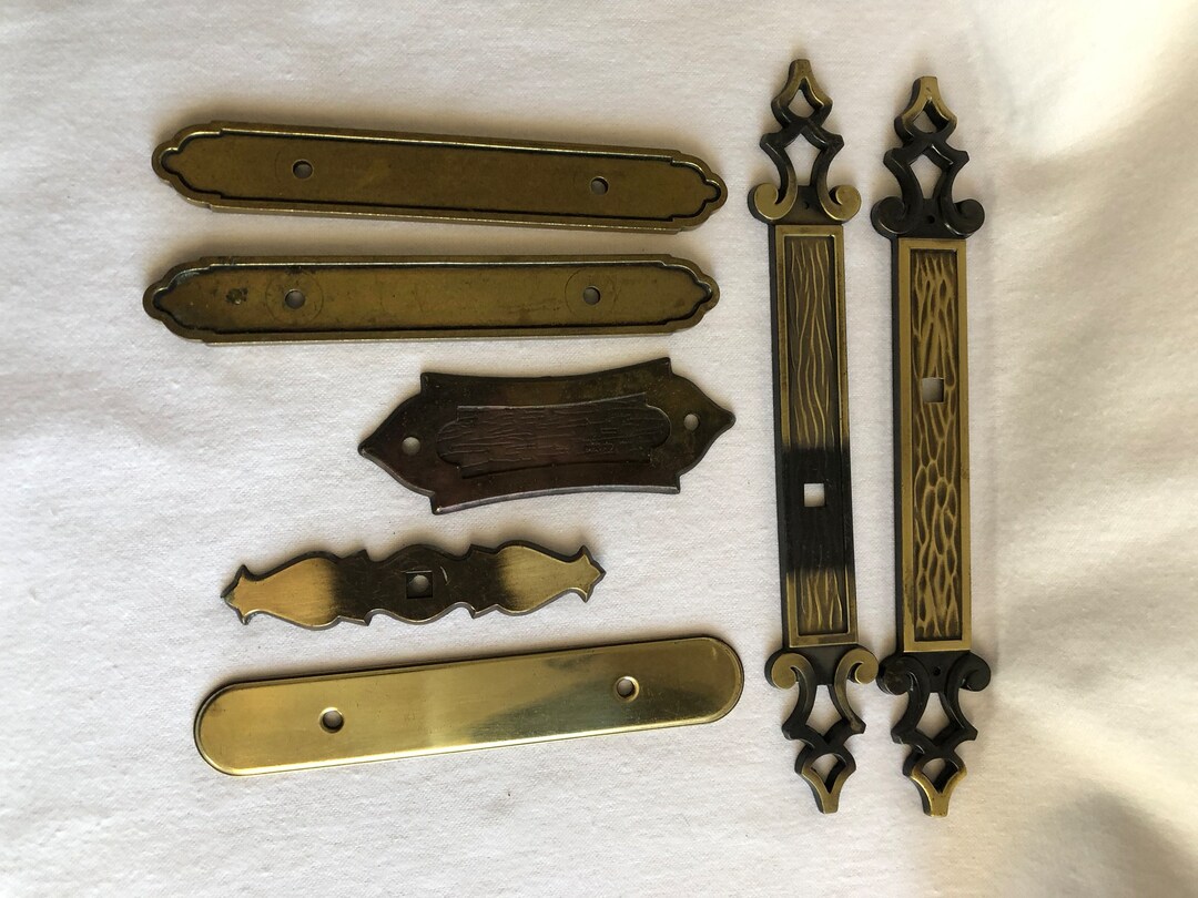 Vintage Hardware Ajax Amerock Unbranded Backplates Odds and Ends Package of
