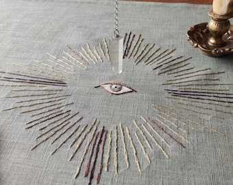 Tarot & Pendel Tuch bestickt mit allsehendem Auge. Altartuch. Traditionelle Hexerei. Wicca-Leinentuch. Pendel matt. Augenstickerei