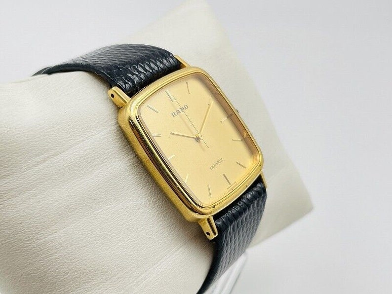 RADO Quartz Case size 28mm Vintage Unisex size and stlye image 3