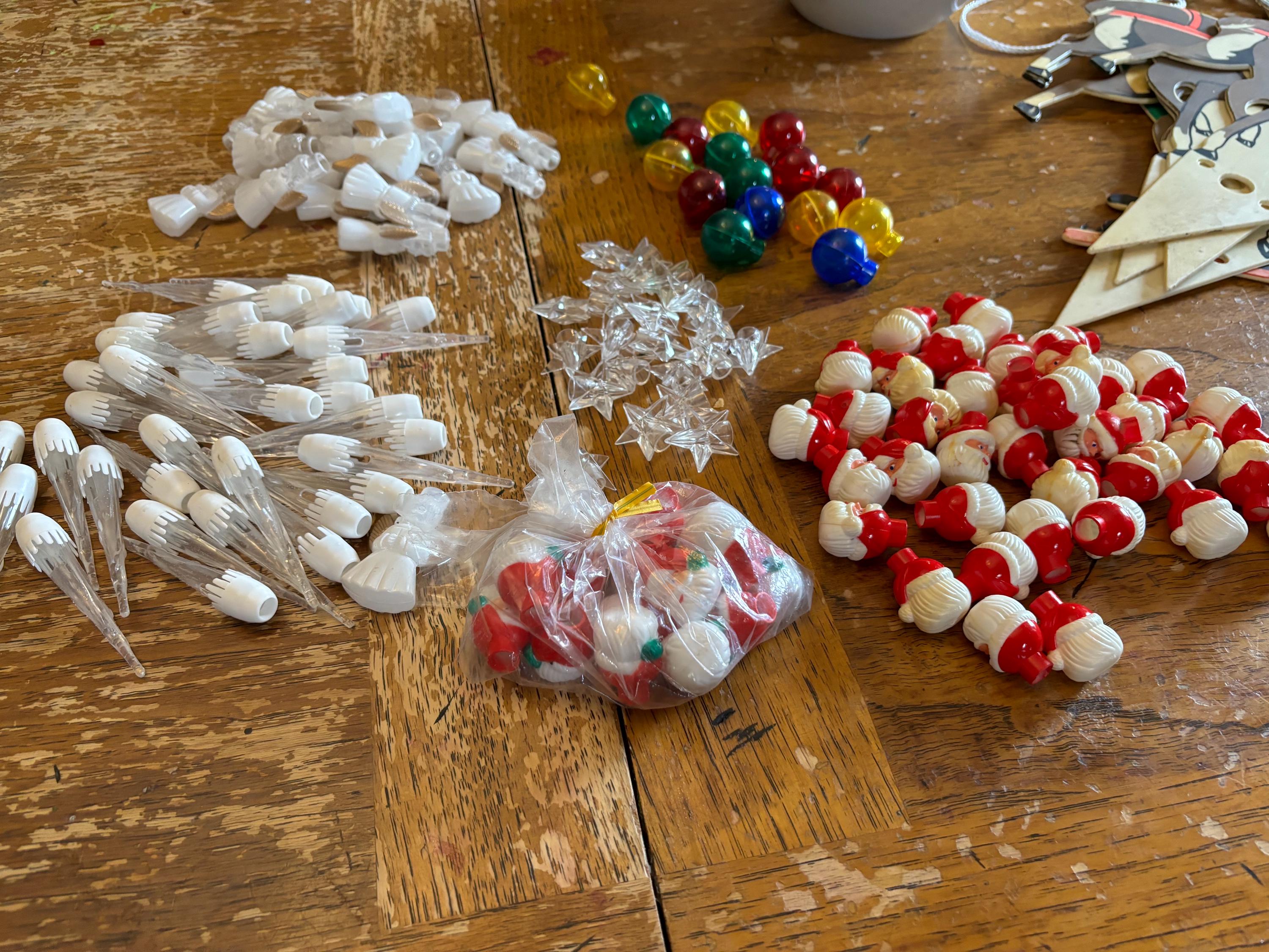 lot of 100 plus vintage light bulb cover lights