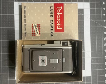 1960s Polaroid Land Camera Model 80 Vintage