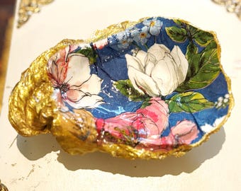 Magnolia Oyster Shell Ring Dish: Hand-Painted Gold Decor