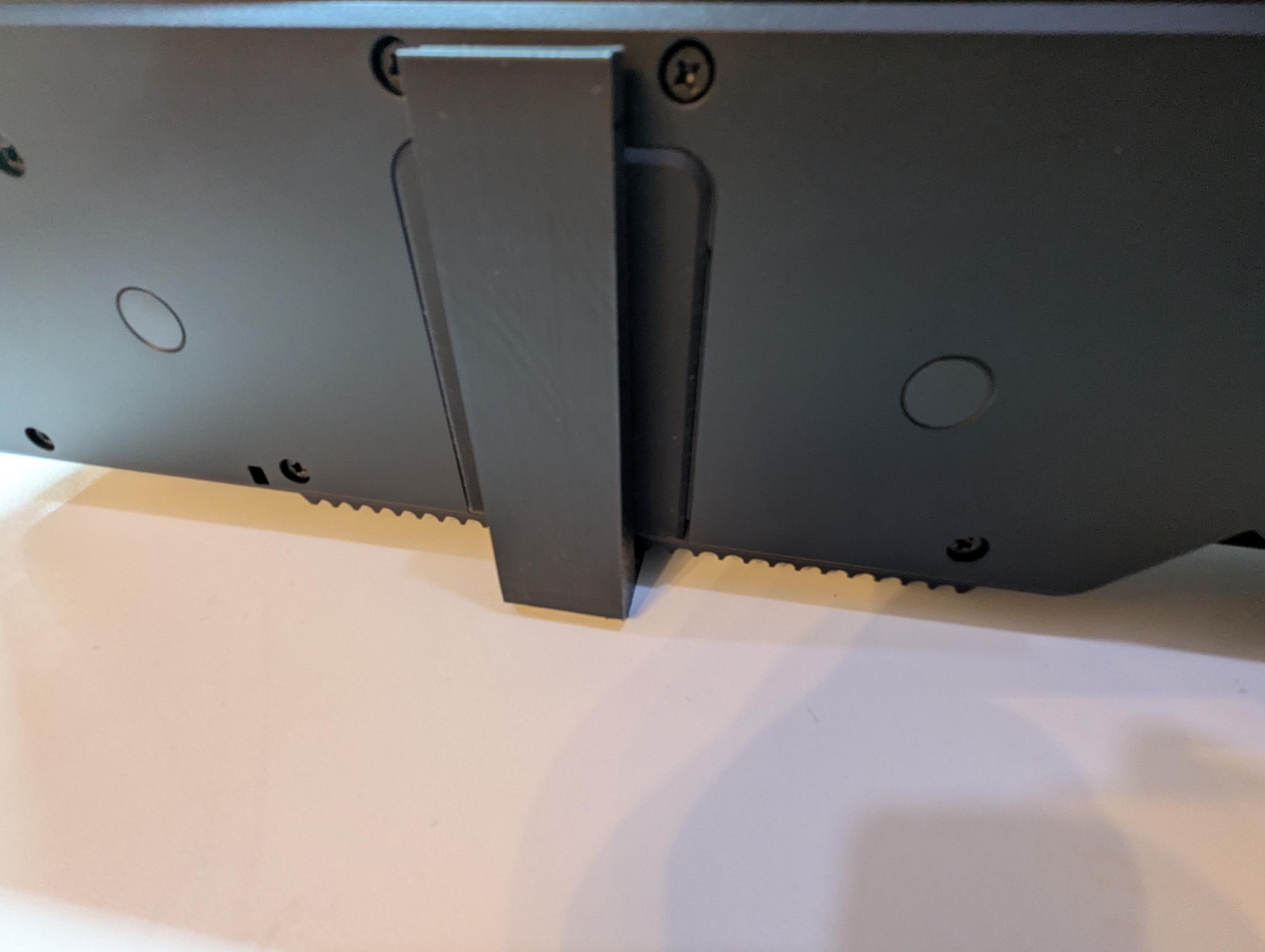 Bose Smart Soundbar 300 500 700 900 SoundTouch 300 Bose TVスピーカー用 見えない Boseサウンドバー壁掛けブラケット - テレビ下壁掛けマウント - 日本