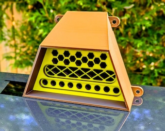 Bee House & Insect Hotel - Encourage Pollinators to visit your garden!