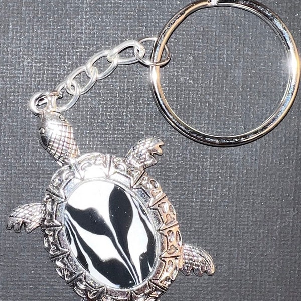 turtle key ring, black, white, handmade, acrylic paint under glass, keychain, silver, gift