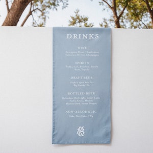 Enseigne de bar en lin bleu poussiéreux, enseigne de bar en lin cocktails signature, monogramme de mariage personnalisé, enseigne de bar en tissu de mariage bleu français