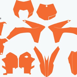 Puede incluir: Kit de calcomanías naranja para motocicleta con varias piezas para un motor de 2 y 4 tiempos. El kit incluye calcomanías para la parte delantera, los laterales y la parte trasera de la motocicleta. Las calcomanías son de color naranja sólido.