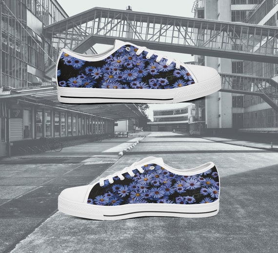 Aster Canvas Schoenen Aster Gift Lage Top Canvas Schoen Aster Thema Aster Schoenen Aster Design Aster Print Kerstcadeau LCS126 Etsy Belgie