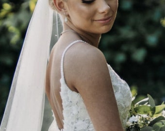 50 % de réduction - Beau diadème de mariée fait main avec couronne Ellie Design avec diamants simulés, cristal, strass et perles transparentes