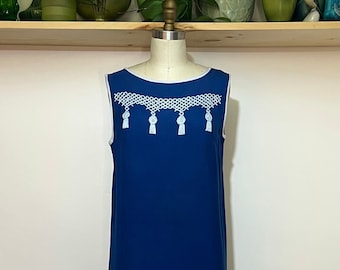 Vintage 1960s blue linen Embroidered Shift Dress