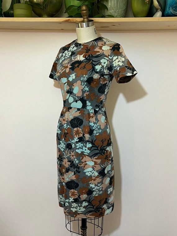 Vintage 50s floral printed jersey knit dress - image 4