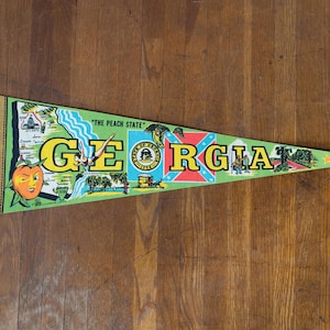 vintage Georgia State souvenir pennant flag - the peach state - iconic Georgia figures