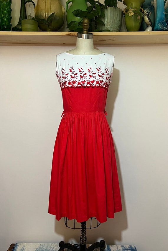 Vintage 50s red and white cotton dress