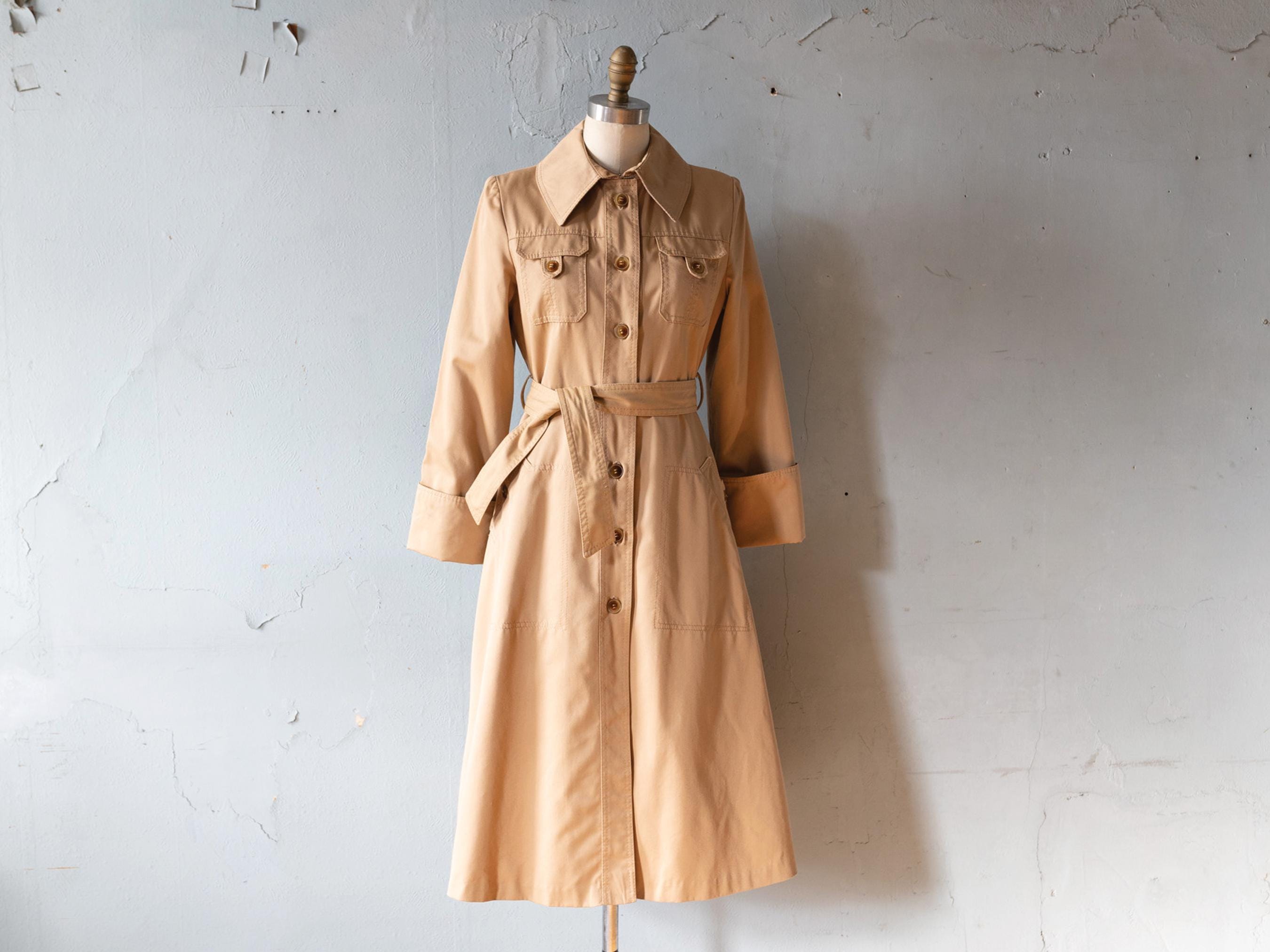 Okinawa Prefecture Aquascutum Beige Aquascutum Trench Coat Vintage