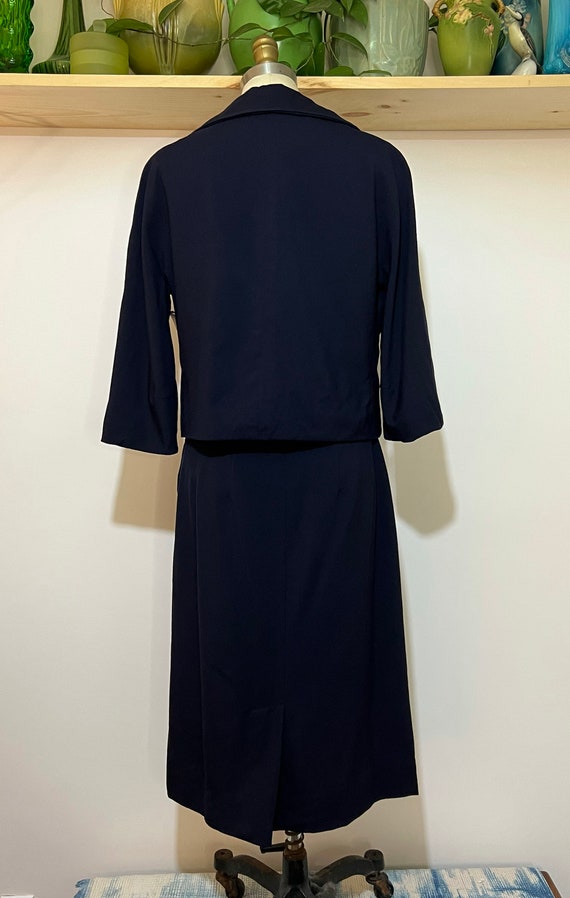 Vintage 40s / 50s Navy Jacket and Skirt Suit Set - image 2