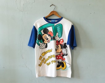 90s vintage Mickey and Minnie Mouse Disneyland Tokyo resort graphic print t-shirt