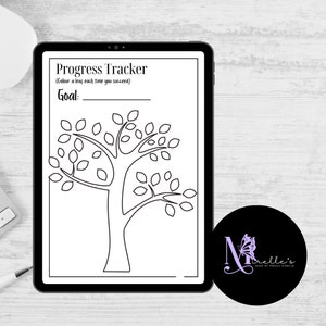 Puede incluir: Un rastreador de progreso imprimible en blanco y negro con un árbol y hojas. El texto dice "Progress Tracker (Colour a leaf each time you succeed) Goal:"