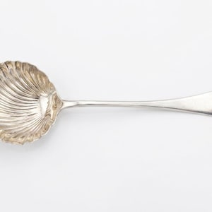 Sterling Silver Ladle Stieff Serving Spoon Shell Pattern  Williamsburg Restoration Rare Find