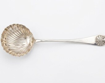 Sterling Silver Ladle Stieff Serving Spoon Shell Pattern  Williamsburg Restoration Rare Find