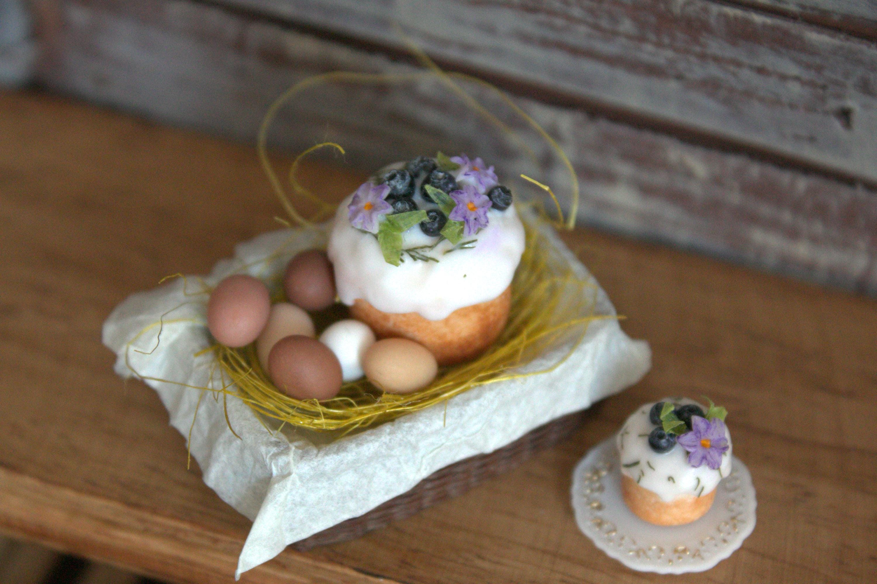 Miniature Easter Basket With Kulich Set | Dollhouse Easter Food | 1:12 ...