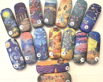 Glasses  Hard Case: Van Gogh and Klimt Artwork. Art Lovers Dream.