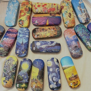 Glasses Cases: Van Gogh, Klimt, and other renowned artists.