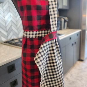 Bold, reversible red and white plaid apron