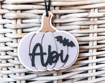 Personalized Halloween Basket Tag: Pumpkin & Bat Decoration