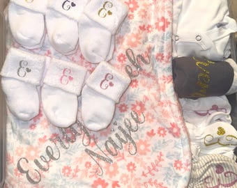 Custom Baby Gift Box | Personalized Newborn Keepsake Set