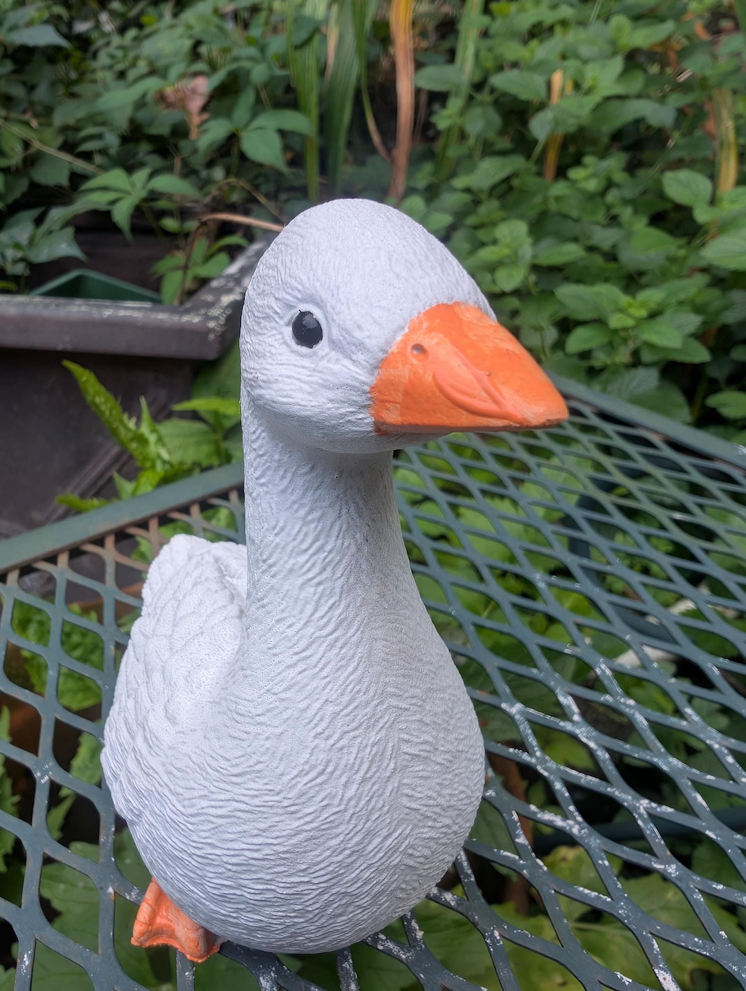 Concrete Desk Goose Statue: 6