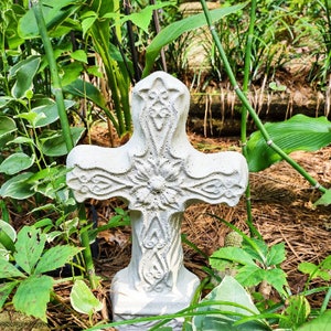 Garden Concrete Handmade Cross Indoor / Outdoor Statue, Decorative Cross, Cross Decoration, Cement Cross