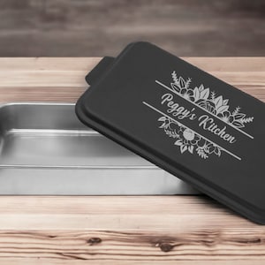 Custom Laser Engraved Cake Pan, 9 x 13 Aluminum Cake Pan with Engraved Lid, Mother&#39;s Day Gift, Gift for Mom, Baking Gift, Housewarming Gift