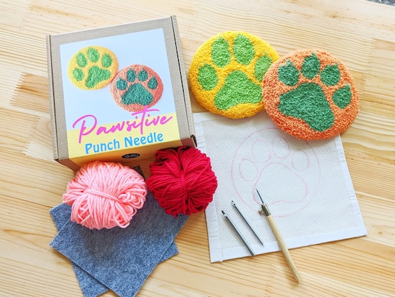 Punch needle kit, coaster DIY, mug rug kit, pet, paw, beginner DIY, gift