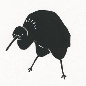 Linograbado original de pájaro kiwi - Grabado hecho a mano - Arte de pared lindo 5x5 - Borde de cubierta - Impresión en bloque de ilustración de pájaro Linoprint impreso a mano