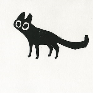 Little Black Cat Linosnede - prentkunst - 7 x 5 dierlijke kunst - kleine kat print met randje - kunst - schattig muurdecor kitten illustratie linodruk